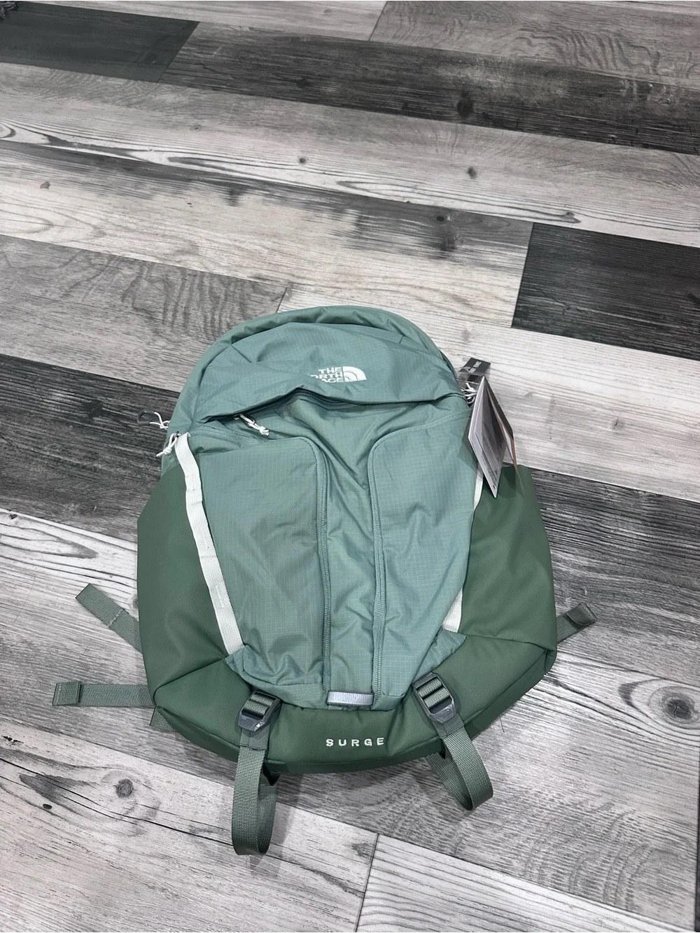 The North Face Women's 31L Surge Commuter Laptop Backpack Slate Moss/Bark Mist